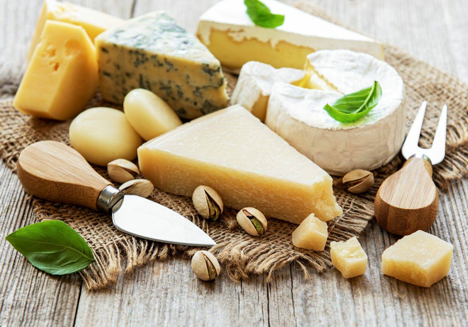 Nuts and Dairy: Fat Creep on Low Carb
